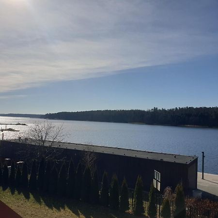 Dom Nad Jeziorem Mikolajki Екстер'єр фото